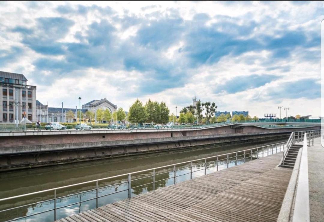 Le Petit Luxembourg Διαμέρισμα Montignies-sur-Sambre Εξωτερικό φωτογραφία
